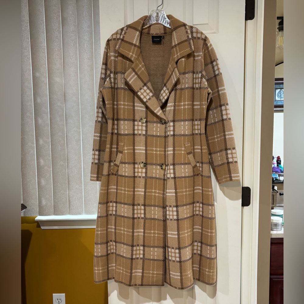 Elegant Tan Plaid Trench Coat